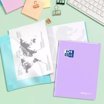 Zeszyt A4 Oxford EasyBook Pastel 60 kartek, kratka z marginesem