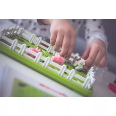Smart Games. Zwierzaki Na Wsi (PL) IUVI Games