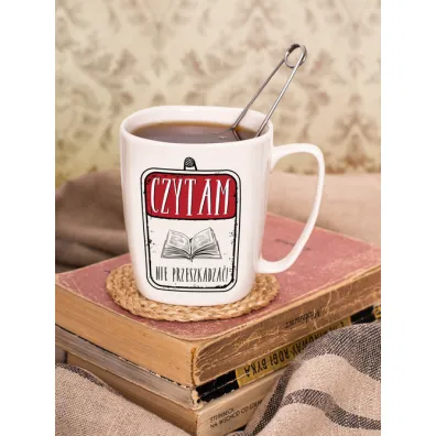 Nadwyraz.com Kubek ceramiczny bia�y Czytam - nie przeszkadza�!