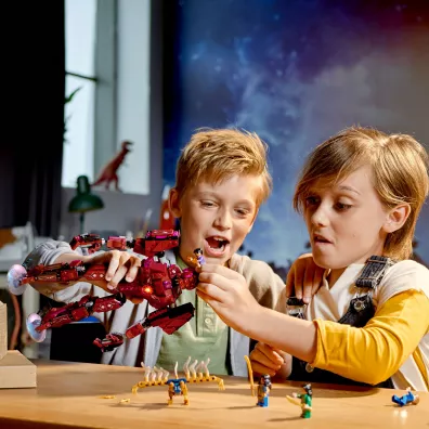 LEGO Marvel W cieniu Arishem 76155