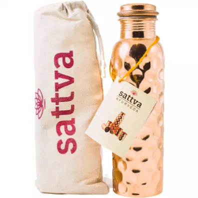 Sattva Ayurveda butelka miedziana Diamond 650 ml