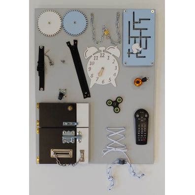 Tablica manipulacyjna sensoryczna Clock szara Wooden Toys
