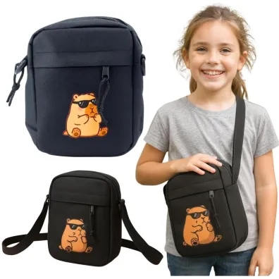 LeanToys Saszetka na rami� Kapibara czarna 19,5x14cm