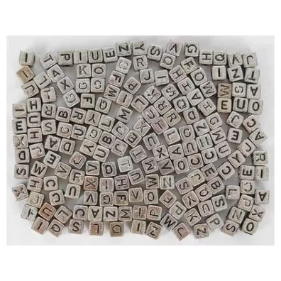 Fandy Koraliki ABC Srebrne literki 6 mm