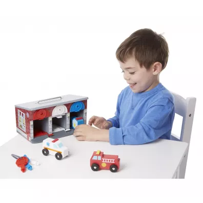 Gara� dla pojazd�w uprzywilejowanych Melissa & Doug