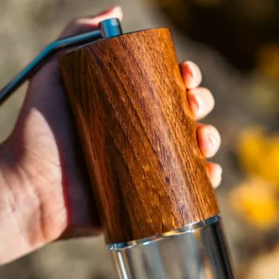 Comandante M�ynek C40 MK4 Vintage Oak Classic