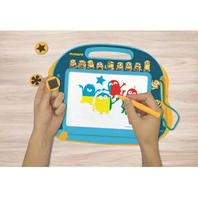 Wielokolorowa tablica magnetyczna Minionki z akcesoriami A5 CRDES550