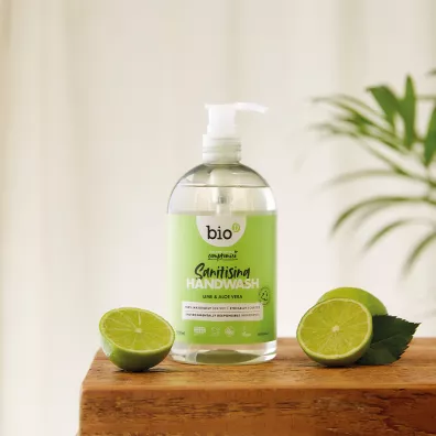Bio-D Mydo w pynie, Limonka/Aloes 500 ml