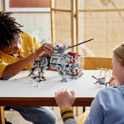 LEGO Star Wars Maszyna krocz�ca AT-TE 75337