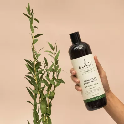 Sukin Signature Ro�linny �el pod prysznic 500 ml