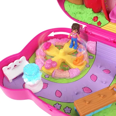 Polly Pocket zestaw Truskawkowy mi� HRD35