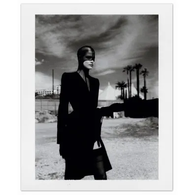 Helmut Newton. Polaroids wer. angielska