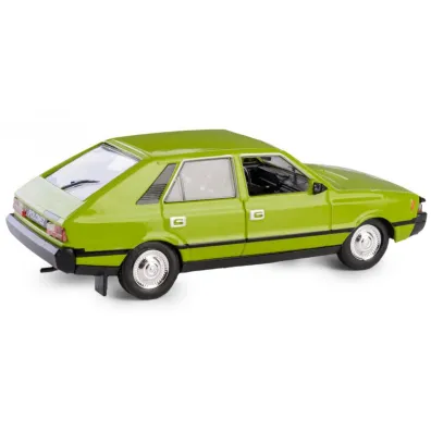 Auto osobowe metalowe 1 43 Polonez zielony DAFFI K-580