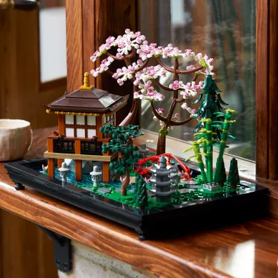 LEGO Icons Zaciszny ogr�d 10315