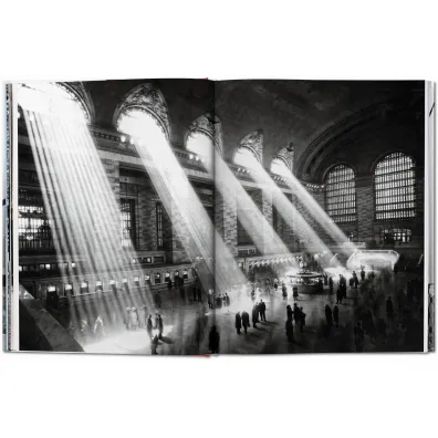 New York. Portrait of a City wer. angielska