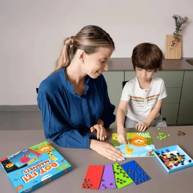Zestaw kreatywny Skillmatics Dot it! With Magnets �wiat Zwierz�t Grasper Global Private Limited
