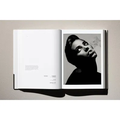 Albert Watson. Kaos