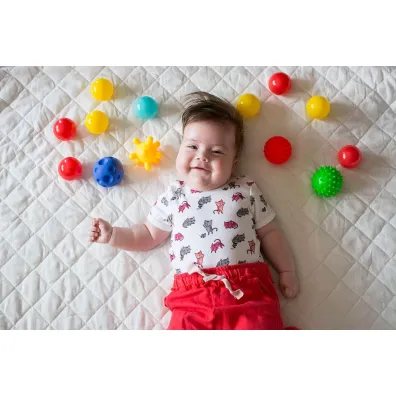 Pi�ka je�yk sensoryczna w pude�ku 3 sztuki Hencz Toys