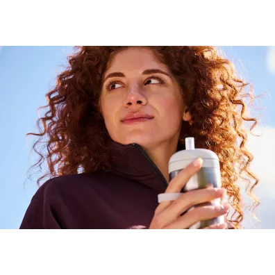 Mepal Butelka sportowa termiczna Twist Active Ceramic White 103011032100 600 ml
