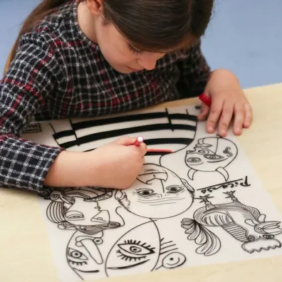 Funny Mat Transparent - Picasso. Mata do kolorowania wielokrotnego u�ytku Strigo