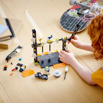 LEGO City Wyzwanie kaskaderskie: przewracanie 60341