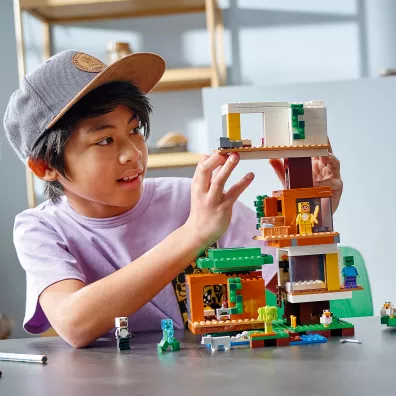 LEGO Minecraft Nowoczesny domek na drzewie 21174
