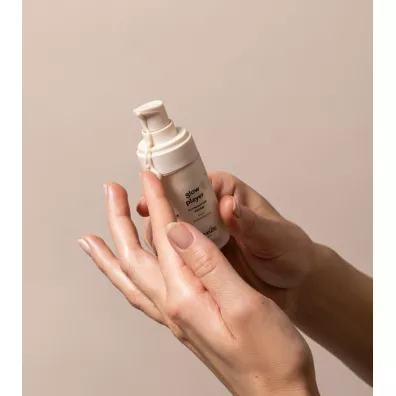 Resibo Glow Player roz�wietlaj�cy krem do twarzy 30 ml