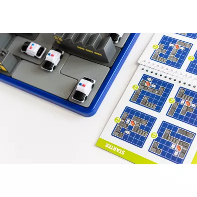 Smart Games. Blokada (PL) IUVI Games