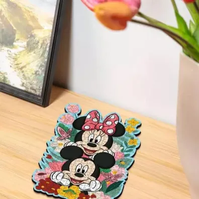Puzzle drewniane 300 el. Disney Myszka Mickey & Minnie Ravensburger
