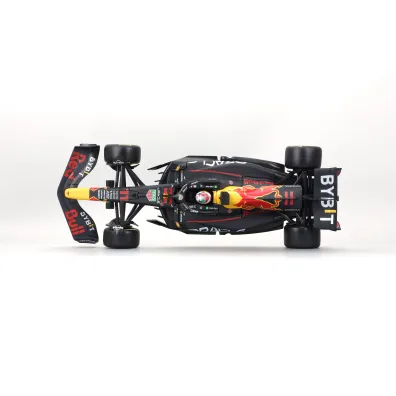 Bburago formula f1 oracle red bull racing rb18 with helmet sergio perez 1:24