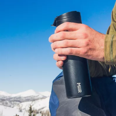 MiiR Flip Traveler Czarny Kubek termiczny 470 ml