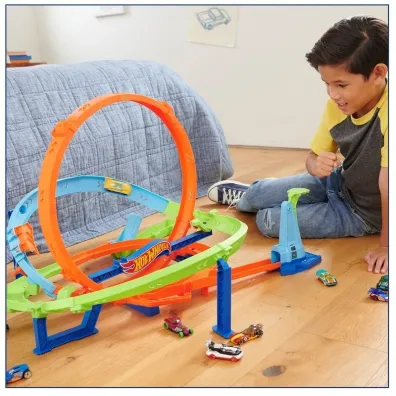 Hot Wheels. Action Zestaw Zakr�cone tornado Mattel