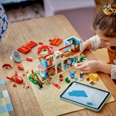 LEGO Disney Classic Domek na play Lilo i Stitcha 43268