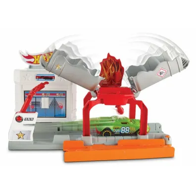 Hot Wheels. Po�ar na stacji FJN36 Mattel
