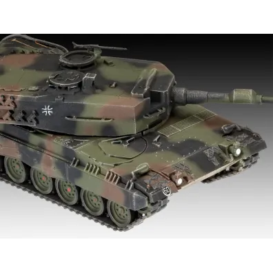 SLT 50-3 Elephant i Leoparda 2A4 Revell