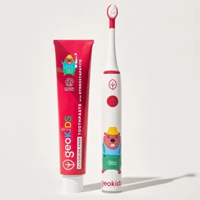 Georganics GeoKids, Naturalna pasta do z�b�w dla dzieci, z Hydroksyapatytem, bez fluoru, Smak truskawkowy, 6m+ 75 ml