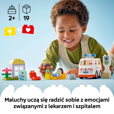 LEGO DUPLO Town Karetka z kierowc� 10447