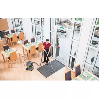 Karcher Odkurzacz uniwersalny NT22/1 Ap L (p�automatyczne oczyszczanie filtra) 1.378-600.0