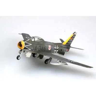 F-86F-40 Sabre Hobby Boss