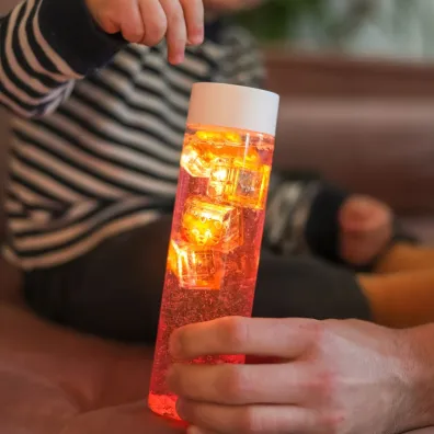 Glo Pals Kostki sensoryczne �wiec�ce w wodzie - Daniel Tygrysek