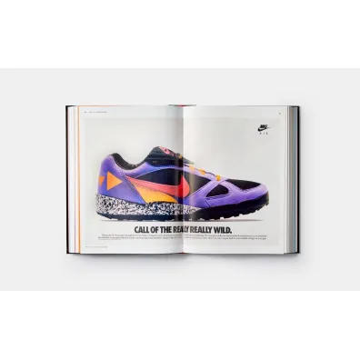 Soled Out. The Golden Age of Sneaker Advertising (A Sneaker Freaker Book) wer. angielska