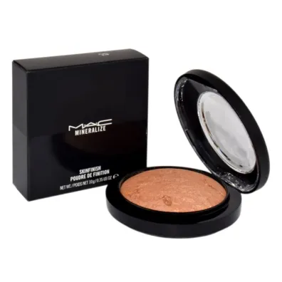 Mac Mineralny puder do twarzy Global Glow 10 g