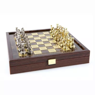 Zestaw szachowy w stylu grecko-rzymskim, ksztat metalowy, brzowa plansza 27cm