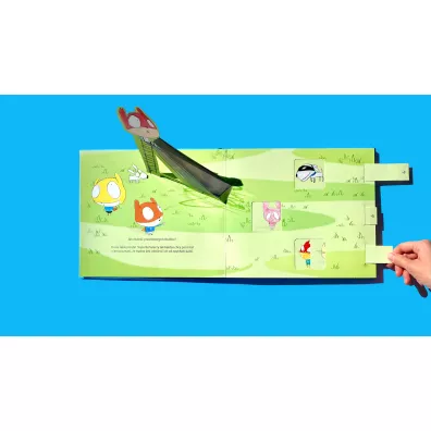 Superbohaterzy s� w�r�d nas. Ksi��ka pop-up