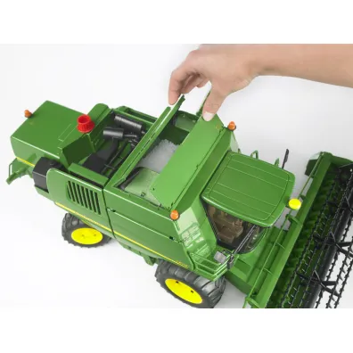 Kombajn zbo�owy John Deere T670i Bruder