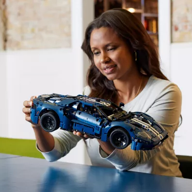 LEGO Technic Ford GT, wersja z 2022 roku 42154