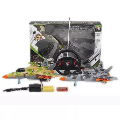 Samolot my�liwski R/C Adar