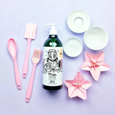 Yope Naturalny pyn do mycia naczy Mita i Mandarynka 750 ml