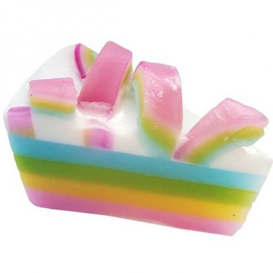 Bomb Cosmetics Raspberry Rainbow Soap Cake mydo glicerynowe 140 g