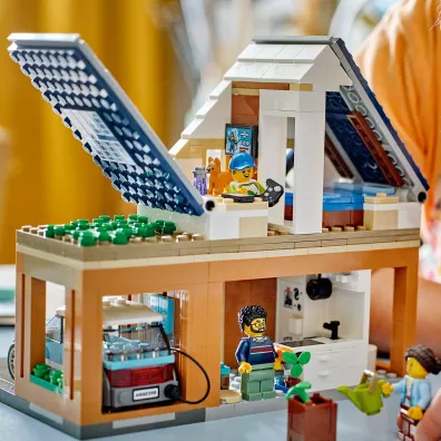 LEGO City Domek rodzinny i samoch�d elektryczny 60398